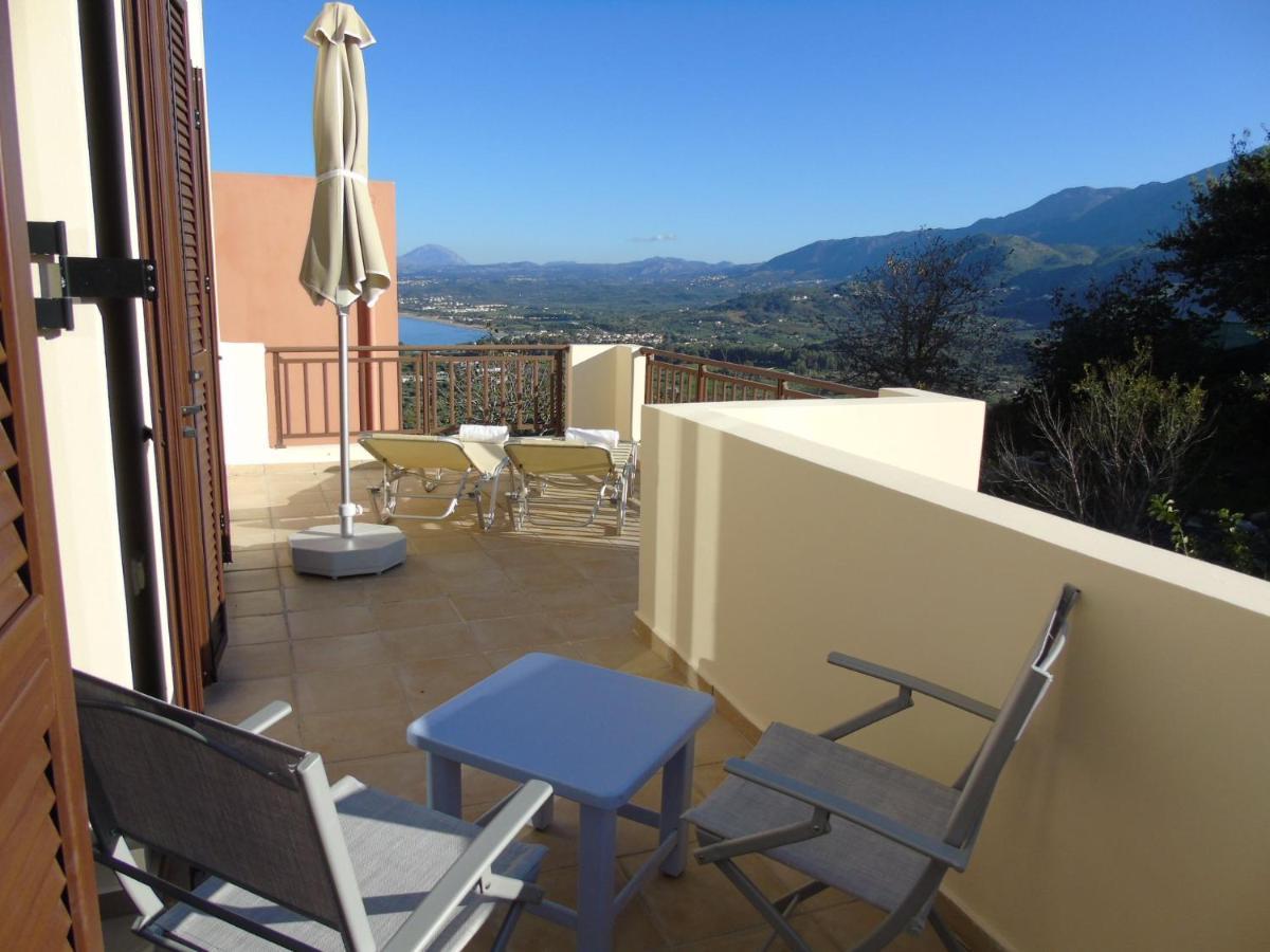 Villa Pomegrante Exopoli Buitenkant foto